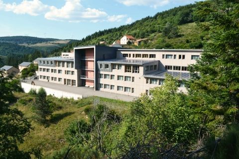 CITÉ SCOLAIRE DE SAINT-CIRGUES-EN-MONTAGNE